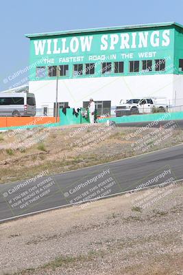 media/Apr-20-2025-AHRMA (Sun) [[393a79c373]]/Race/Group 11 early race/Turn 4b/